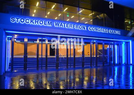 Berlino, Germania - 2 novembre 2023 - Stockholm Waterfront Congress Centre at night - White arkitekter. (Foto di Markku Rainer Peltonen) Foto Stock