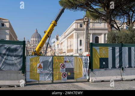 Roma si sta trasformando per il Giubileo del 2025. Cantiere, lavori in corso per il sottopasso di Piazza Pia. Roma, Italia, Europa, Unione europea, UE Foto Stock