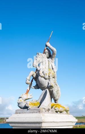 Statua di San Giorgio, Cappella Italiana, Orcadi, Regno Unito Foto Stock