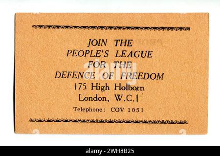 Londra. 1958 – il contrario di un biglietto speciale prodotto per un singolo viaggio sul People’s League Freedom Bus. Durante lo sciopero degli autobus di Londra, che durò dal 5 maggio al 20 giugno 1958, un'organizzazione di destra nota come "Lega popolare per la difesa della libertà" ottenne il permesso di gestire un servizio limitato di autobus su 22 rotte intorno a Londra. Il retro del biglietto invita il titolare a unirsi all'organizzazione, la cui sede principale era al 175 di High Holborn, Londra, W.C.1. Foto Stock