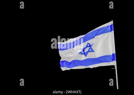 Bandiera israeliana che sventola nel vento Foto Stock