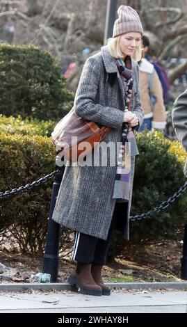 New York, New York, Stati Uniti. 8 febbraio 2024. Naomi Watts sul set del nuovo film "The Friend" l'8 febbraio 2024 a New York. Credito: RW/Media Punch/Alamy Live News Foto Stock