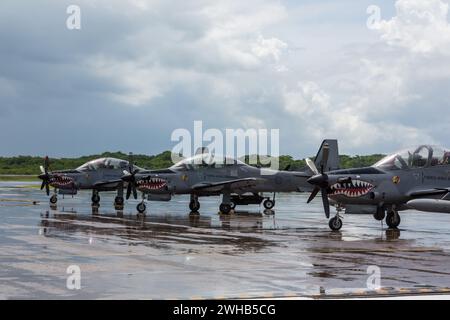 Embraer EMB 314 Super Tucano della Dominicana Air Force presso la San Isidro Air base nella Repubblica Dominicana. Foto Stock