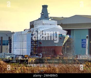 Glasgow, Scozia, Regno Unito. 9 febbraio 2024. HMS Cardiff in costruzione presso la bae Systems di Govan . Credit Gerard Ferry/Alamy Live News Foto Stock