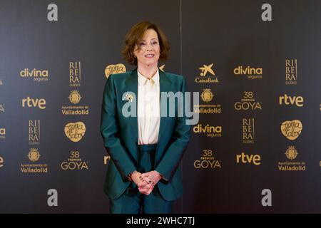 Valladolid. Spagna. 20240209, Sigourney Weaver partecipa a una fotochiamata come vincitore dell'International Goya Award 2024 durante il 38° Goya Awards al municipio il 9 febbraio 2024 a Valladolid, Spagna Foto Stock