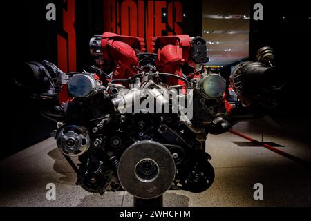 Ferrari Engine ha fotografato la rassegna stampa di "Ferrari: Under the Skin" tenutasi presso il Design Museum di Londra, Regno Unito, il 14 novembre 2017. Foto di Julie Edwards. Foto Stock