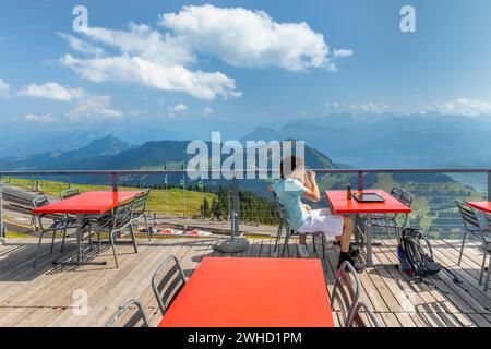 Terrazza solarium sul Rigi-Kulm, lago di Lucerna, Cantone di Lucerna, Svizzera, Rigi, Schwyz, Svizzera, Europa Foto Stock