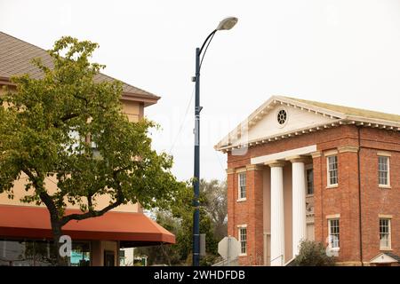 Vista diurna del terzo campidoglio della California, costruito nel 1852, nel centro storico di Benicia, CALIFORNIA, USA. Foto Stock