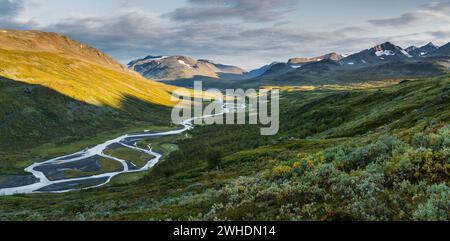 Alto Rapadalen, Rapaälven, Parco Nazionale di Sarek, Lapponia, Svezia, Europa Foto Stock