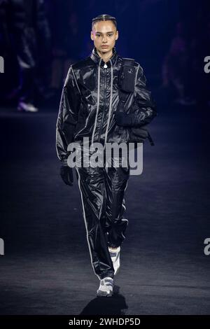 New York, Vereinigte Staaten. 8 febbraio 2024. PUMA Autunno/Inverno 2024 sfilata durante la New York Fashion Week del 2024 febbraio - New York; US 08/02/2024 credito: dpa/Alamy Live News Foto Stock