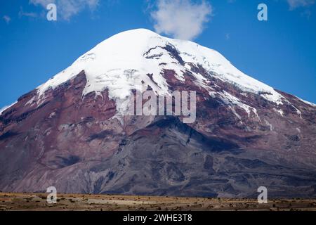 Fotografie mozzafiato del Monte Chimborazo - le maestose cime innevate dell'Ecuador Foto Stock