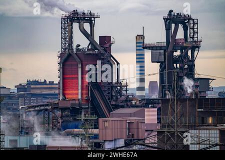 Stahlstandort Duisburg-Bruckhausen, ThyssenKrupp Steel, Hochöfen 8 e 9 Duisburg, NRW, Deutschland, Thyssekrupp Steel *** Duisburg Bruckhausen Steel, ThyssenKrupp Steel, altiforni 8 e 9 Duisburg, NRW, Germania, Thyssekrupp Steel Foto Stock