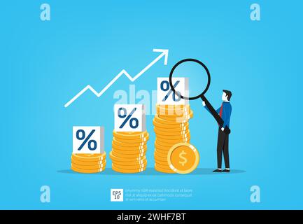 Aumento del tasso di interesse dovuto all'aumento della percentuale di inflazione, l'uomo d'affari tiene in mano un'ingranditore con il simbolo della pila di monete, illustrazione del concetto di business Illustrazione Vettoriale