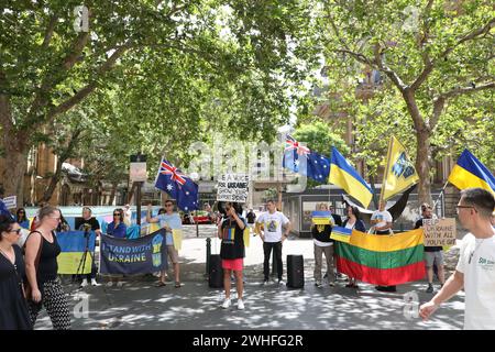 Sydney, Australia. 10 febbraio 2024. Raduno ucraino settimanale per mostrare sostegno ai soldati ucraini e per ricordare alla gente che la guerra con la Russia non è finita. Crediti: Richard Milnes/Alamy Live News Foto Stock