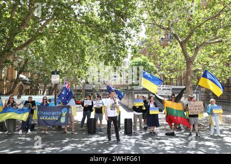 Sydney, Australia. 10 febbraio 2024. Raduno ucraino settimanale per mostrare sostegno ai soldati ucraini e per ricordare alla gente che la guerra con la Russia non è finita. Crediti: Richard Milnes/Alamy Live News Foto Stock