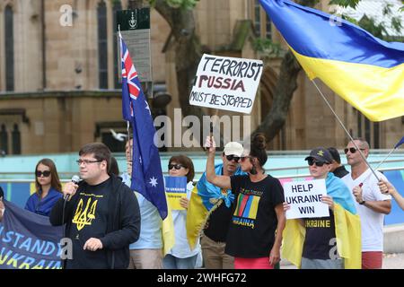 Sydney, Australia. 10 febbraio 2024. Raduno ucraino settimanale per mostrare sostegno ai soldati ucraini e per ricordare alla gente che la guerra con la Russia non è finita. Crediti: Richard Milnes/Alamy Live News Foto Stock