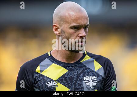 Wellington, nuova Zelanda. Sabato 10 febbraio 2024. A-League - Wellington Phoenix vs. Western Utd. Il portiere del Wellington Phoenix, Jack Duncan, si scalda prima della partita di A-League tra Wellington Phoenix e Western Utd allo Sky Stadium. Crediti: James Foy/Alamy Live News Foto Stock