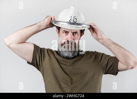 Vigile del fuoco, vecchio casco antincendio Foto Stock