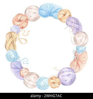 Corona di acquerelli, telaio rotondo in palle e spille di lana. Illustrazione del modello con spazio di copia per hobby per lavorare a maglia isolata disegnata a mano per il post Foto Stock