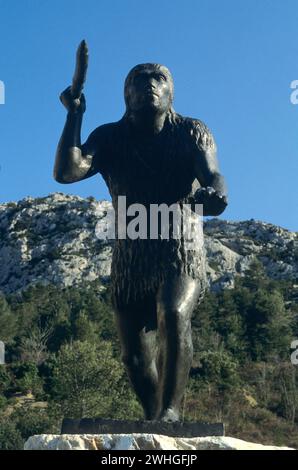 Statua uomo tautavel francia 400 000 anni a.C. preistoria Foto Stock