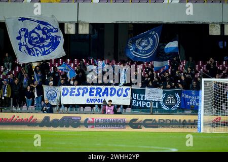 Salerno, Italia. 9 febbraio 2024. Empoli FC supporters durante la partita di serie A tra US Salernitana e Empoli FC allo Stadio Arechi il 9 febbraio 2024 a Salerno. Crediti: Giuseppe Maffia/Alamy Live News Foto Stock