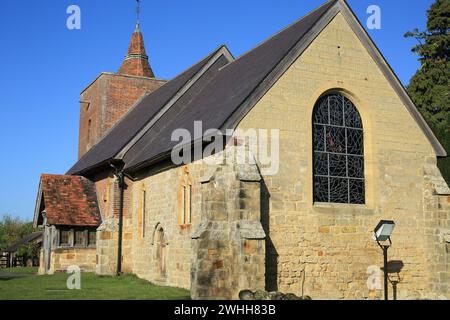 All Saints Church, Tudeley, Tonbridge, Kent, Inghilterra, Regno Unito Foto Stock