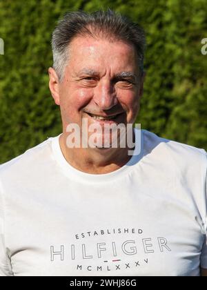 La leggenda della pallamano della RDT Wieland Schmidt all'incontro degli ex giocatori del SC Magdeburg il 06/09/2023 Foto Stock