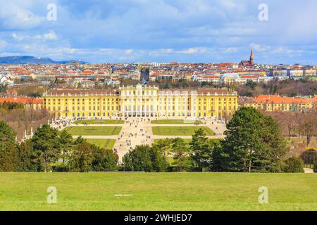 Palazzo di Schonbrunn e panorama di Vienna, Austria Foto Stock