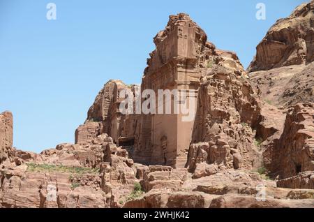 antiche costruzioni nelle rovine di petra, in giordania Foto Stock