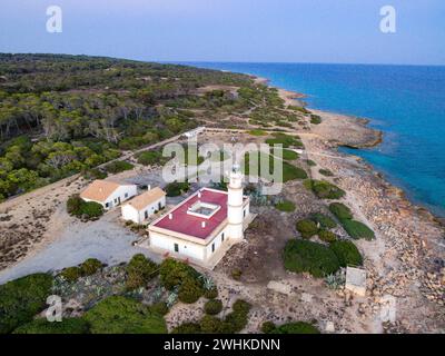 Faro di Cap Salines Foto Stock