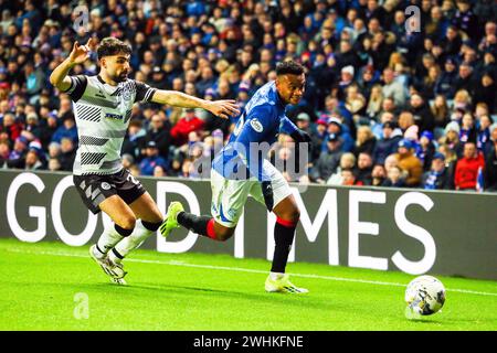 Glasgow, Regno Unito. 10 febbraio 2024. I Rangers affrontano l'Ayr United nel quinto round della Scottish gas Men's Scottish Cup all'Ibrox Stadium di Glasgow, Scozia, Regno Unito. L'Ibrox Stadium è lo stadio di casa dei Rangers. I Rangers giocano nella Premier Division del calcio scozzese e l'Ayr United è nella seconda divisione della SPFL. Crediti: Findlay/Alamy Live News Foto Stock