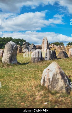 Pietre al cimitero vichingo Lindholm Hoje in Danimarca Foto Stock