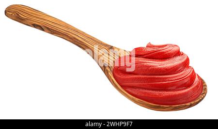 Salsa di pomodoro, ketchup in cucchiaio di legno isolato su fondo bianco, profondità totale del campo Foto Stock