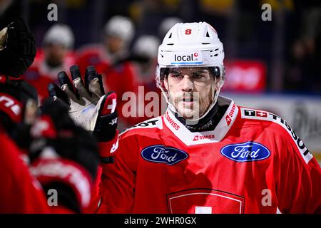 L'Ondrej Beranek della Repubblica Ceca segna 2-2 punti durante la partita di hockey su ghiaccio dei Beijer Hockey Games (Euro Hockey Tour) di domenica tra Svizzera e Cze Foto Stock