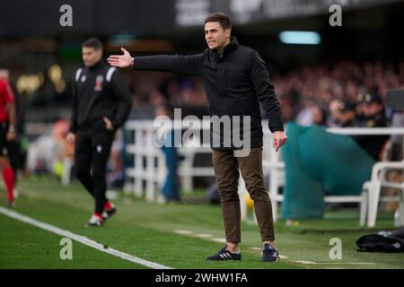 CARTAGENA, SPAGNA - 11 FEBBRAIO: Alessio Lisci capo allenatore del CD Mirandes reagisce durante la partita LaLiga Hypermotion tra FC Cartagena e CD Mirandes allo Stadio Cartagonova l'11 febbraio 2024 a Cartagena, Spagna. (Foto di Francisco Macia/Photo Players Images) Foto Stock