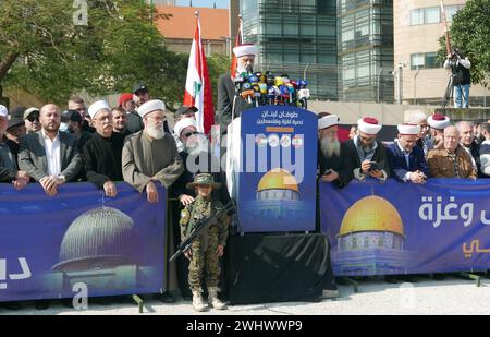 Beirut, Libano. 11 febbraio 2024. Un colpo di protesta pro Palestina a Beirut, Libano, 11 febbraio 2024. (Foto di Elisa Gestri/Sipa USA) credito: SIPA USA/Alamy Live News Foto Stock