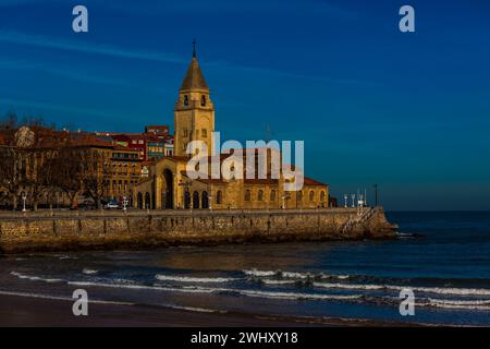 Veduta delle Asturie di Gijon nella Spagna settentrionale Foto Stock