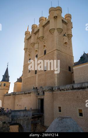 2023 09 23 Segovia, Spagna. Torre di Juan II e Alcazar Foto Stock
