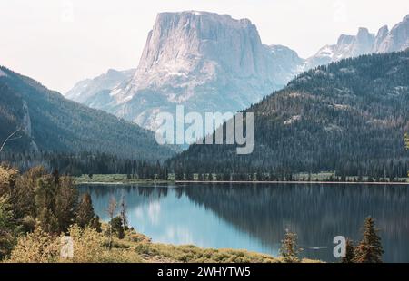 La Wind River Range, o Winds for Short, è una catena montuosa delle Montagne Rocciose nella parte occidentale dello stato del Wyoming Foto Stock