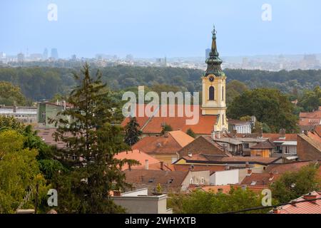 Belgrado, Serbia, vista panoramica con chiesa, Zemun Foto Stock