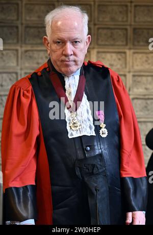 Liegi, Belgio. 12 febbraio 2024. Presidente della corte Philippe Gorle nella foto durante l'inizio del processo a Roemers, davanti alla Corte d'assise di Liegi, lunedì 12 febbraio 2024, a Liegi. Roemers è accusato di aver ucciso sua moglie Ghislaine Thissen. Thissen di 63 anni è stata trovata morta in un serbatoio di latte che stava pulendo. I fatti avvennero il 17 novembre 2020 nella fattoria di famiglia a Gemmenich, Plombieres. BELGA PHOTO ERIC LALMAND credito: Belga News Agency/Alamy Live News Foto Stock