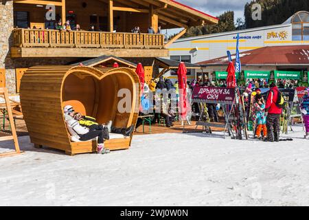 Stazione sciistica di Bansko, Bulgaria, People, stazione della funivia Foto Stock