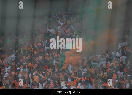 11 febbraio 2024: Tifosi della Costa d'Avorio durante una Coppa d'Africa - finale, Costa d'Avorio contro Nigeria, allo stadio Alassane Ouattara di Abidjan, Costa d'Avorio. Kim Price/CSM Foto Stock