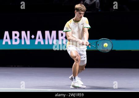 Rotterdam, Paesi Bassi. 12 febbraio 2024. ROTTERDAM, PAESI BASSI - 12 FEBBRAIO: Dino Prizmic di Croazia durante il giorno 1 dell'ABN AMRO Open 2024 ad Ahoy il 12 febbraio 2024 a Rotterdam, Paesi Bassi. (Foto di Joris Verwijst/Agenzia BSR) credito: Agenzia BSR/Alamy Live News Foto Stock