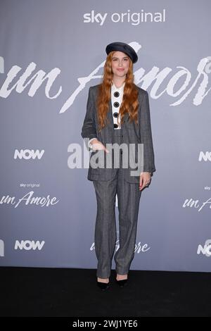 Roma, Italia. 12 febbraio 2024. Beatrice Fiorentini partecipa al photocall della serie Sky "un amore" al cinema Barberini. (Foto di Mario Cartelli/SOPA Images/Sipa USA) credito: SIPA USA/Alamy Live News Foto Stock