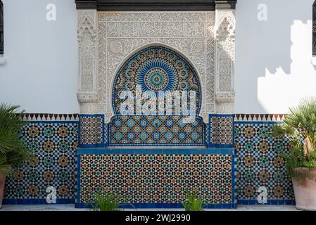 La grande Mosquee de Paris è stata decorata con bellissime pareti Foto Stock