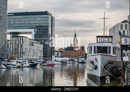 Nel porto di Rheinau Foto Stock