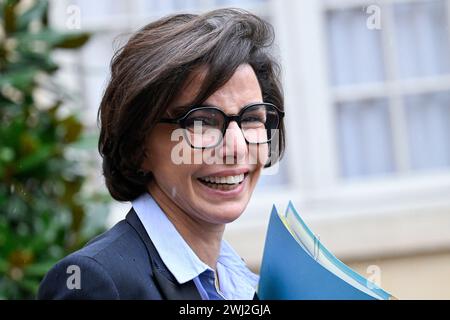 Parigi, Francia. 10 febbraio 2024. Rachida dati Ministro della Cultura durante un "seminario di lavoro" ministeriale del governo con il primo Ministro francese all'Hotel Matignon il 10 febbraio 2024 a Parigi, Francia. Crediti: Victor Joly/Alamy Live News Foto Stock