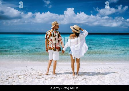 Spiaggia di Playa Porto Marie Curacao, spiaggia tropicale bianca con acqua turqouse oceano Foto Stock