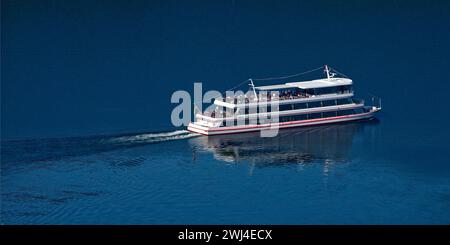 Vista aerea della barca Edersee Star sull'Edersee, Edertalsperre, Assia, Germania, Europa Foto Stock